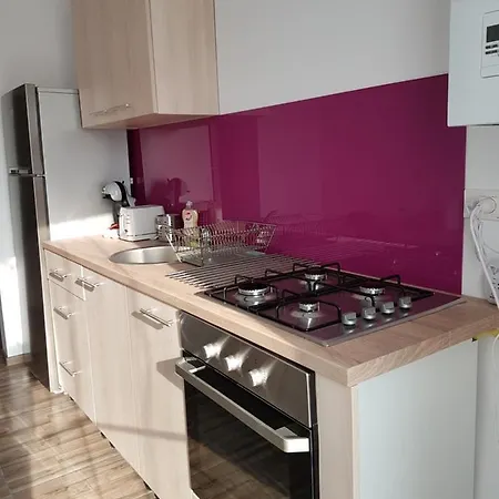 Apartman Diana 3 *
